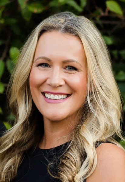 Giselle Lampe, Realtor at Coldwell Banker Brokers of the Valley